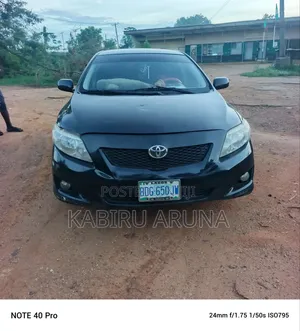 Toyota Corolla 2008 Black