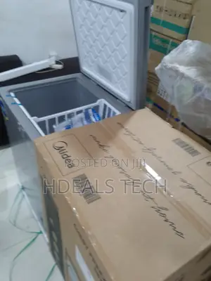 Midea 143l Chest Freezer With Long Lasting Cooling