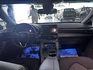 Toyota Avalon Limited 2021 Black