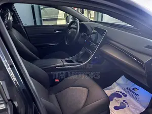 Toyota Avalon Limited 2021 Black