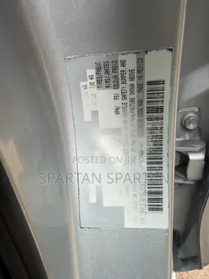 Toyota Yaris 2018 Silver