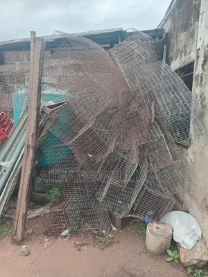 2unit of Battery Cage for Layers Birds.