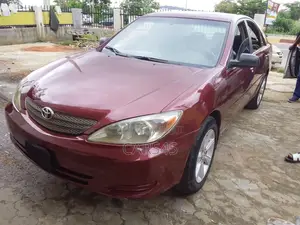 Toyota Camry 2004 Red