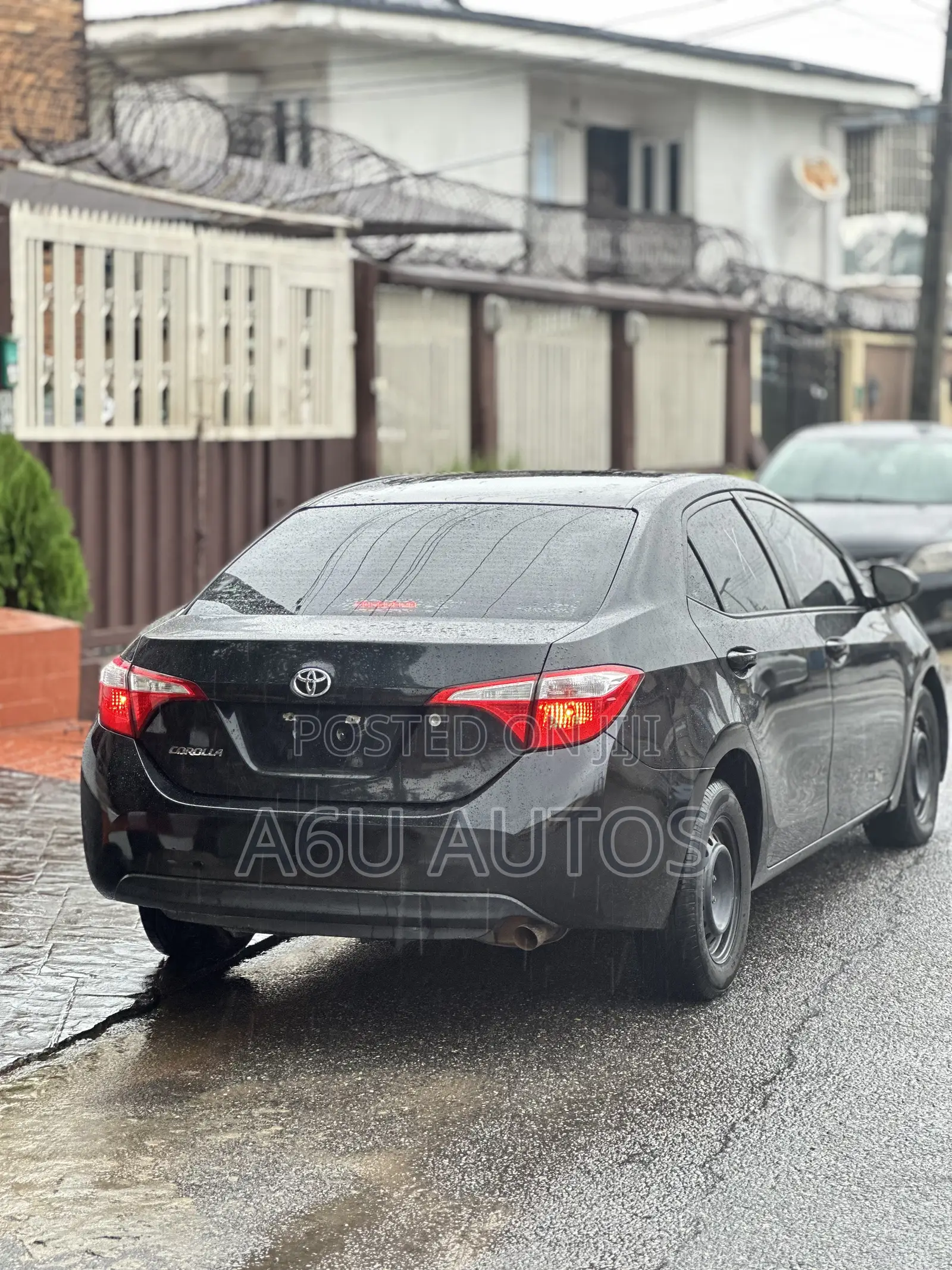 Toyota Corolla 2016 Black