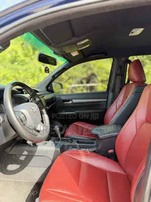 Toyota Hilux 2021 Blue