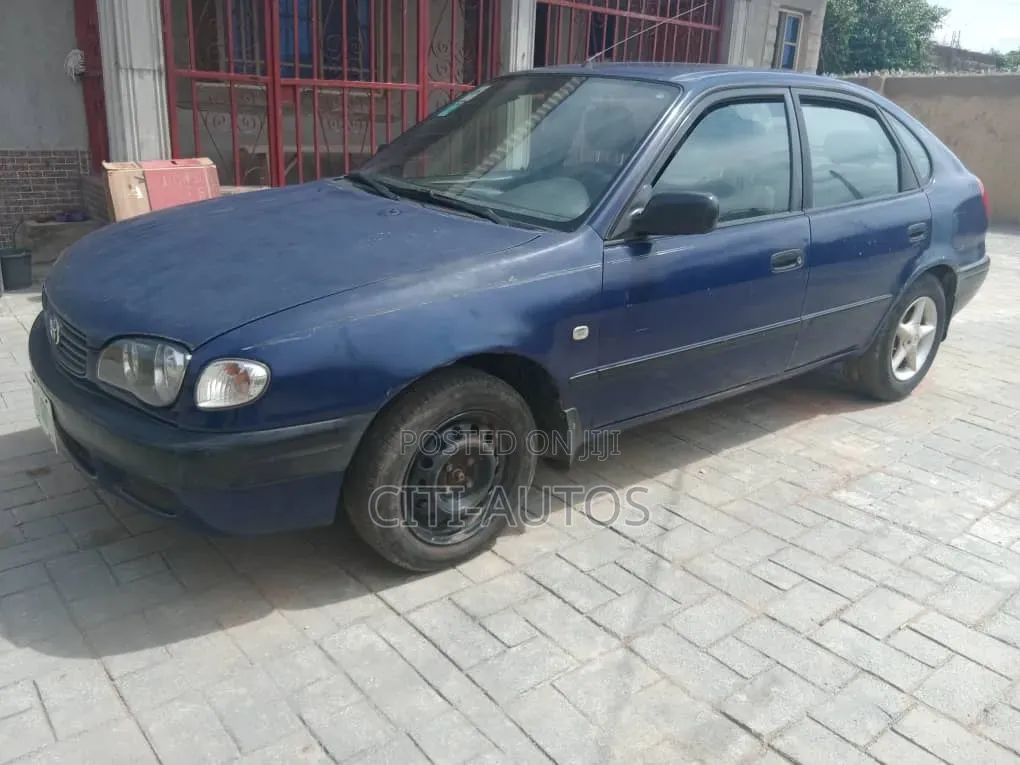 Toyota Corolla 1.8 Break Automatic 2002 Blue