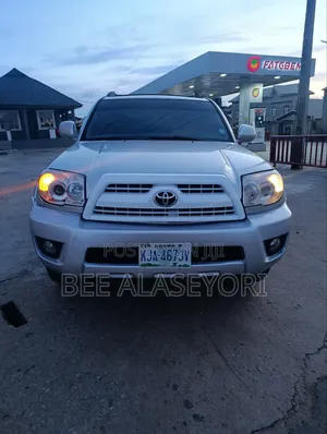 Toyota 4-Runner Limited 2008 Silver
