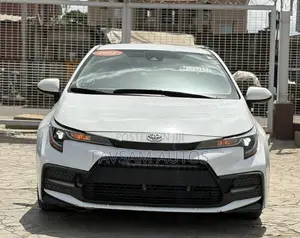 Toyota Corolla 2022 White
