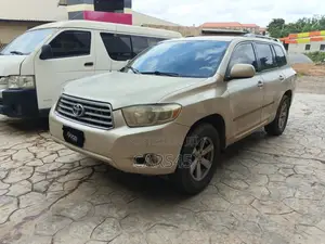 Toyota Highlander 2008 Gold