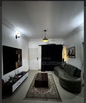 1 Bedroom Apartment in Wuye With a Balcony