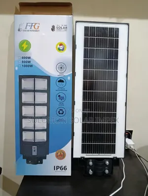 High-Power 800watts Solar Street Light With Sensor Remote