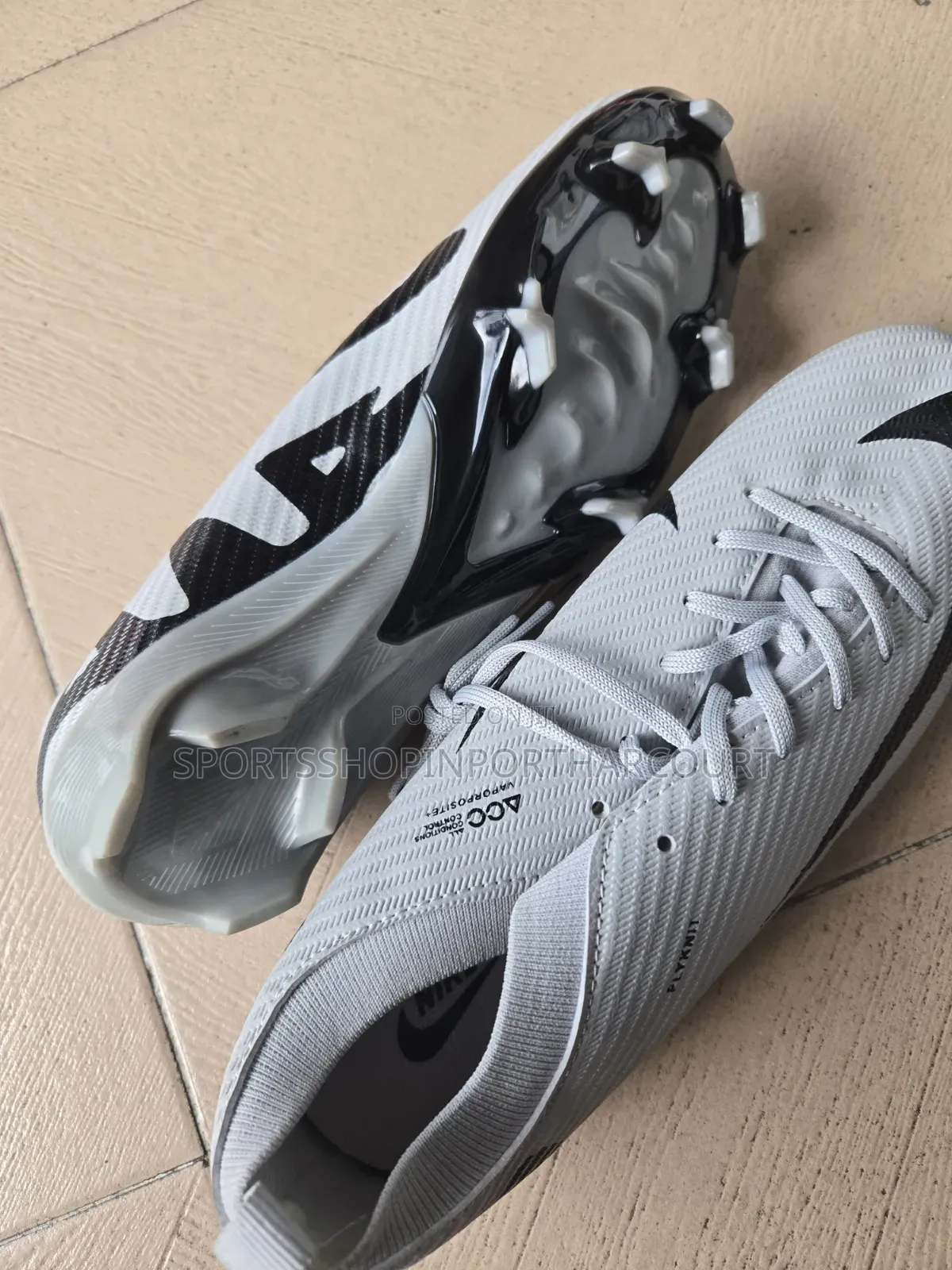 Nike Foot Ball Boots