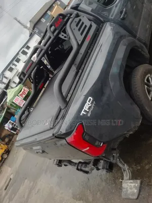 Automatic Rolling Booth Cover With Iron Bar 4 ×4 Ingrave %=$90