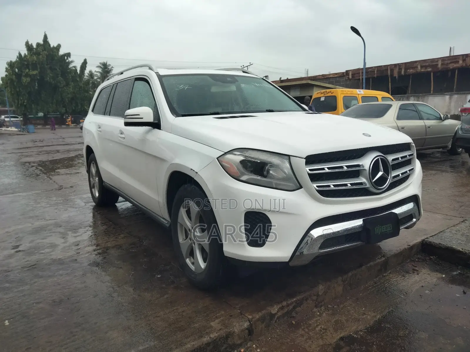 Mercedes-Benz GLS-Class 2017 White