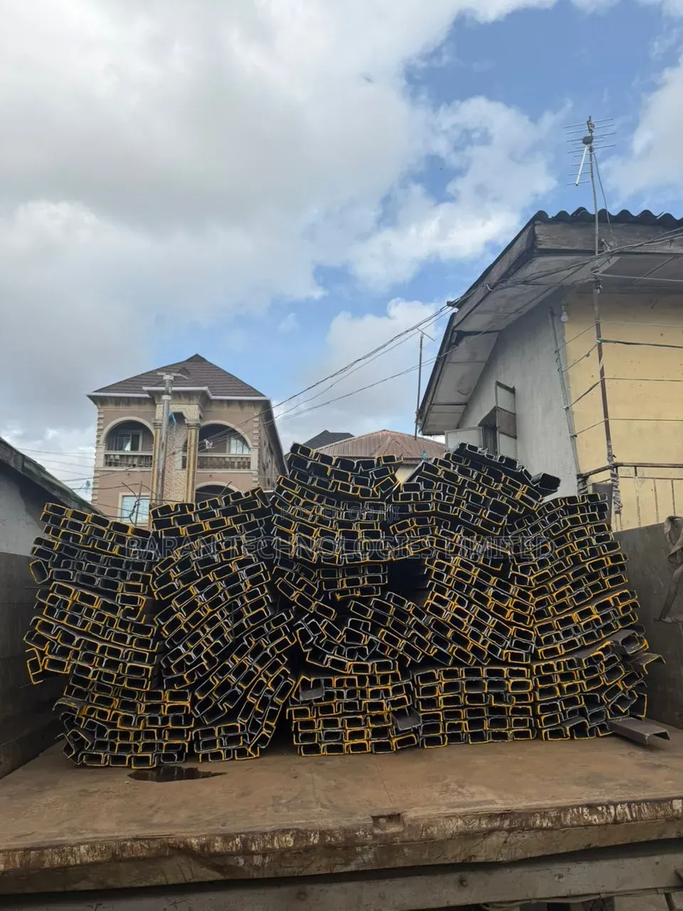 80x40x4mm Uchannel