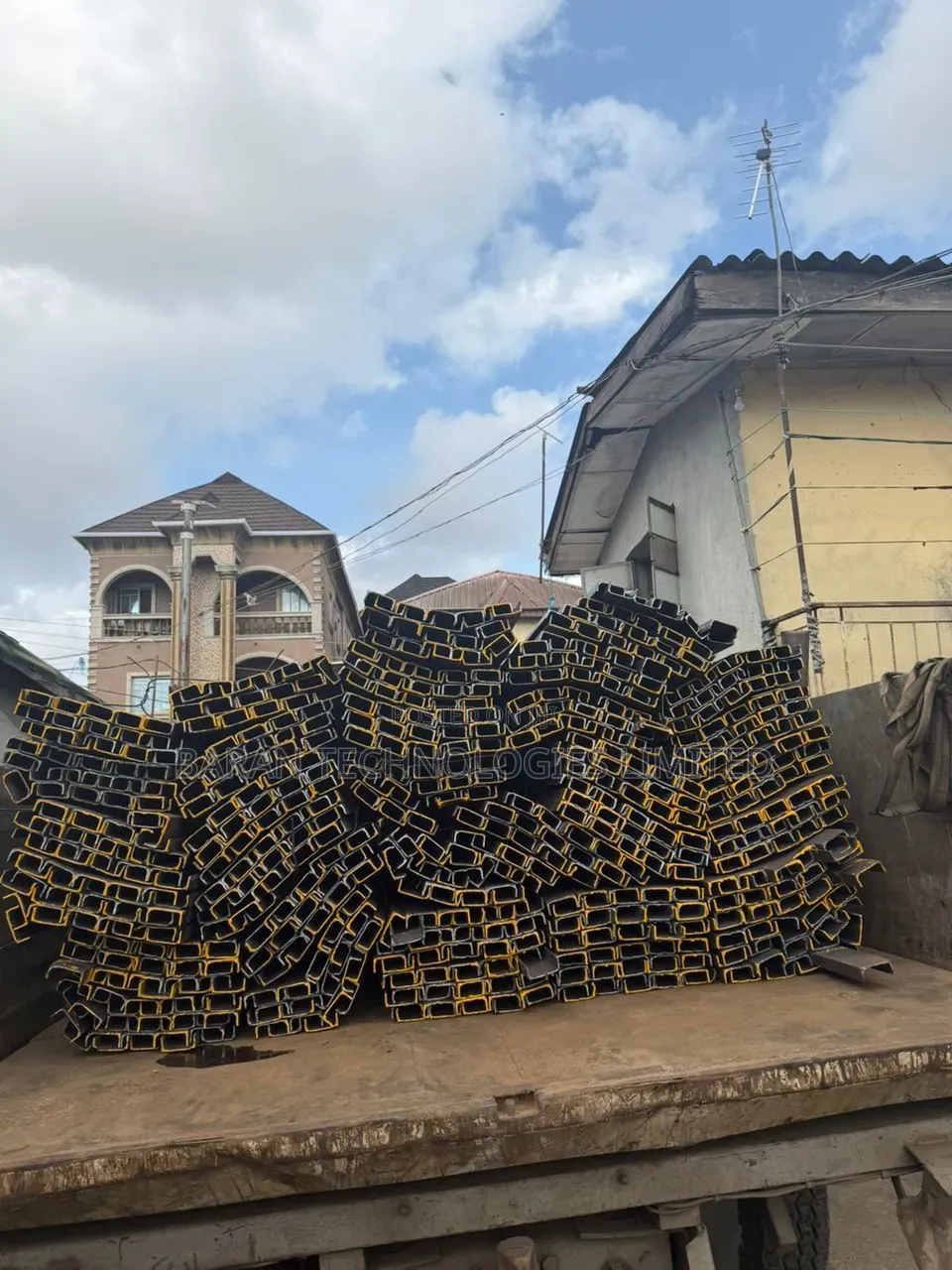80x40x4mm Uchannel
