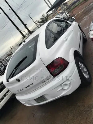 SsangYong Actyon 2.3 2006 White