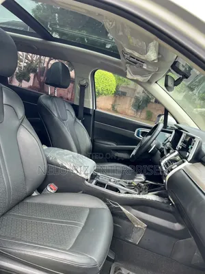 Kia Sorento 2022 Silver