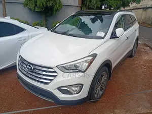 Hyundai Santa Fe 2015 White