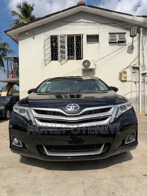 Toyota Venza Limited AWD V6 2013 Black