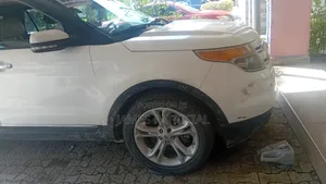 Ford Explorer 2015 White