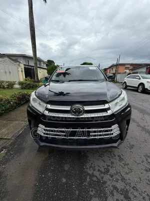 Toyota Highlander XLE 4x4 V6 (3.5L 6cyl 8A) 2017 Black