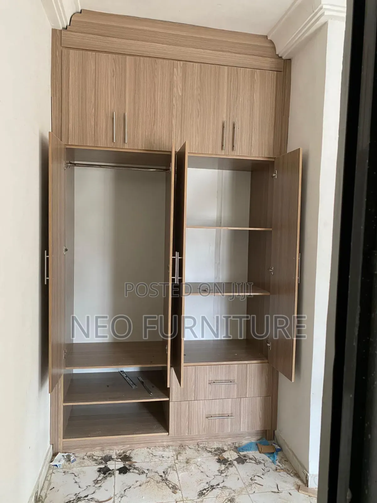 Built in Wardrobe