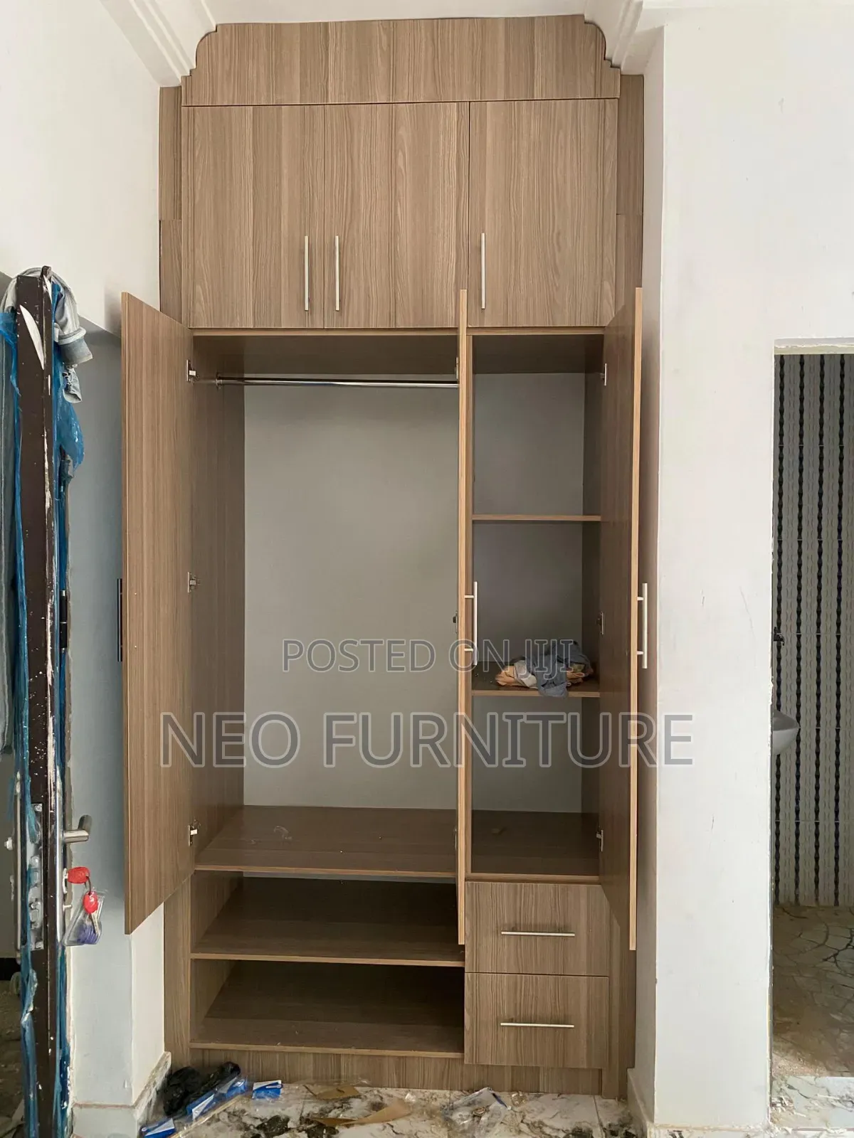 Built in Wardrobe
