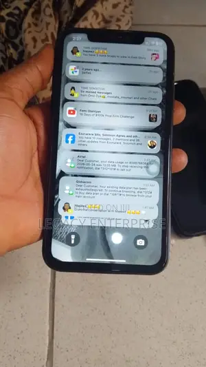 Apple iPhone XR 64 GB Black