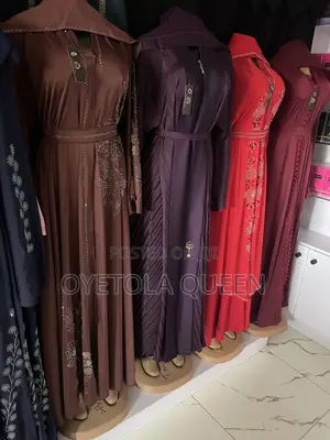 High Quality, Beautifully Designed Abayas