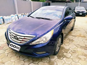 Hyundai Sonata 2012 Blue