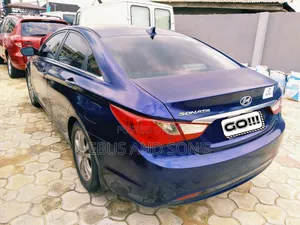 Hyundai Sonata 2012 Blue