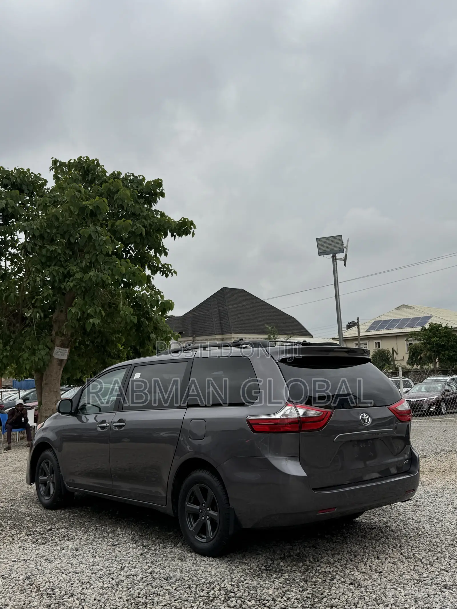 Toyota Sienna 2015 Gray