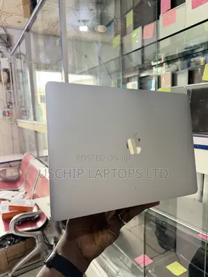 Laptop Apple MacBook Pro 2017 8GB Intel Core i5 SSD 256GB