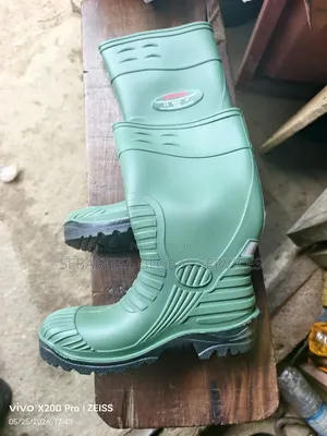 Trucker Rain Boot
