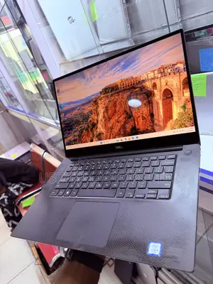 Laptop Dell Precision 15 5540 16GB Intel Core i9 SSD 512GB