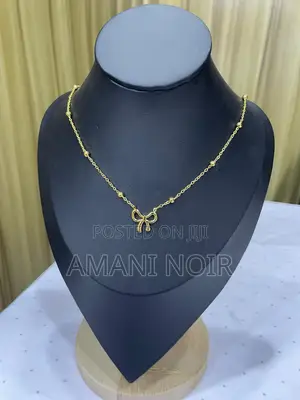 Beautiful Classy Necklace