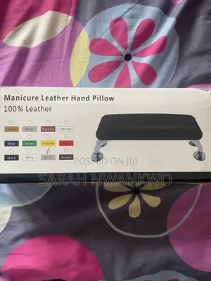 Manicure Leather Hand Pillow(Gold Colour)