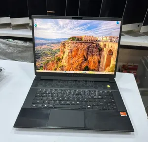 Laptop Dell 16GB AMD Ryzen 9 SSD 1T