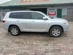 Toyota Highlander Limited 2011 Silver