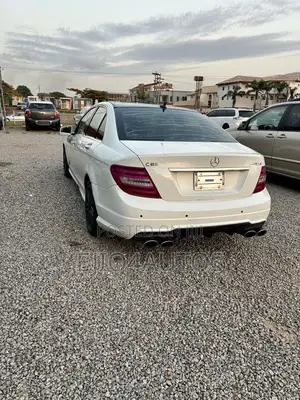 Mercedes-Benz C300 Sport Sedan AWD (3.0L 6cyl 7A) 2009 White