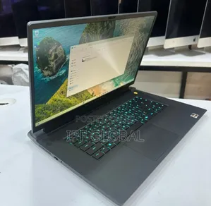 Laptop Alienware m17 R5 32GB AMD Ryzen 9 SSD 2T