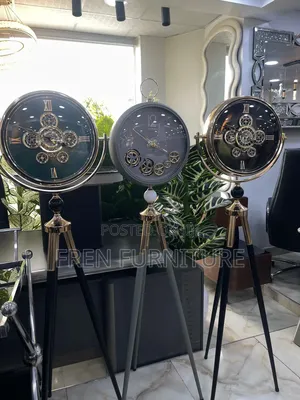 Standing World Clock