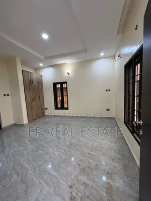 4bdrm Duplex in Apo District for rent