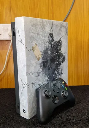 Xbox One X - Gears 5 Limited Edition
