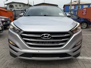 Hyundai Tucson Limited AWD 2017 Silver