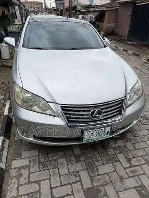 Lexus ES 350 2010 Silver