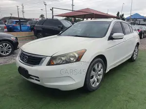 Honda Accord 2010 White