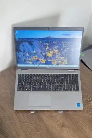 Laptop Dell Latitude 5520 16GB Intel Core i5 SSD 512GB