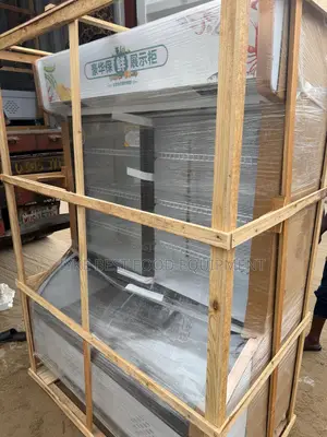 Beverage and Vegetable Display Cabinet/Chiller